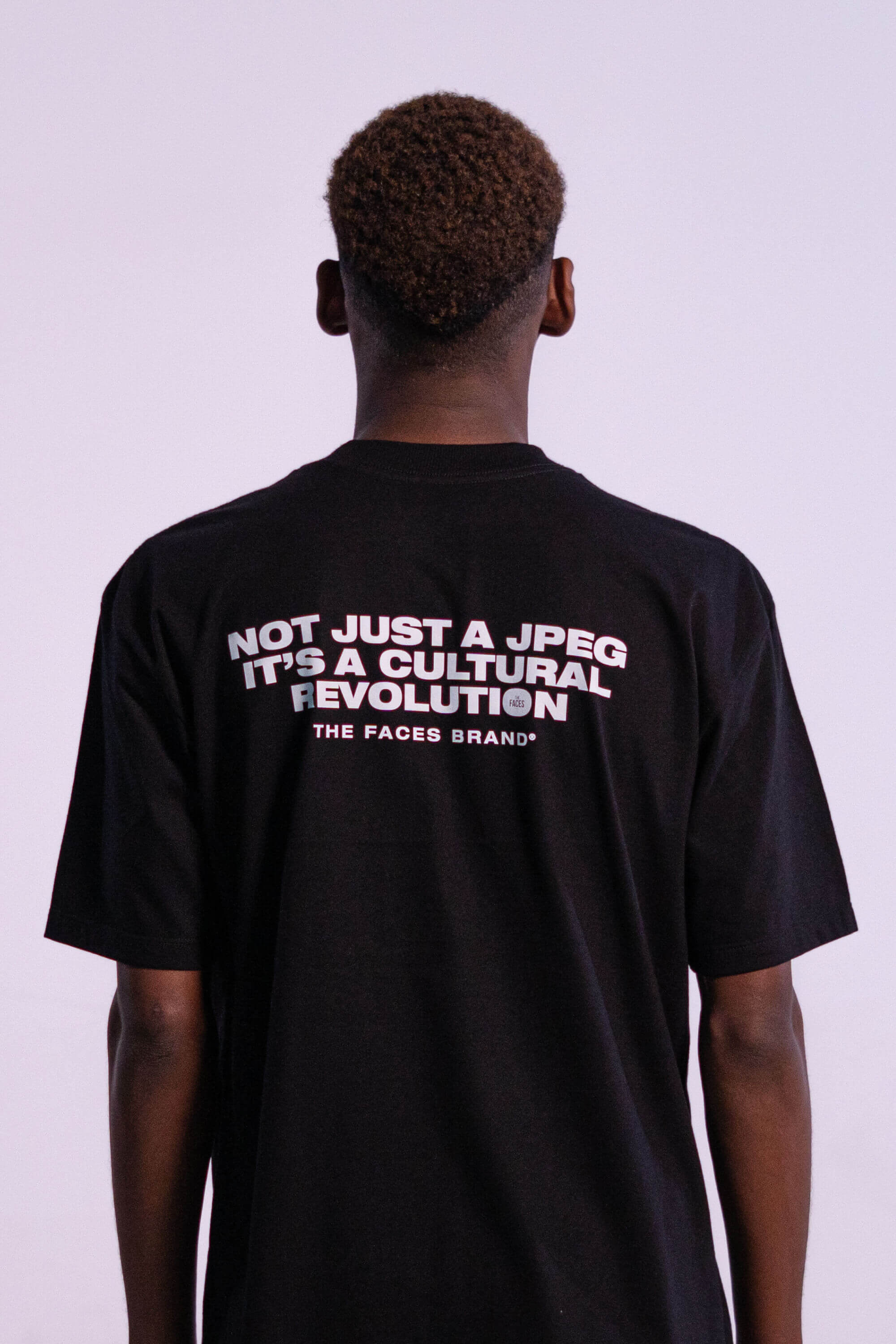 CAMISETA PREMIUM STREETWEAR - NOT JUST A JPEG - PRETA