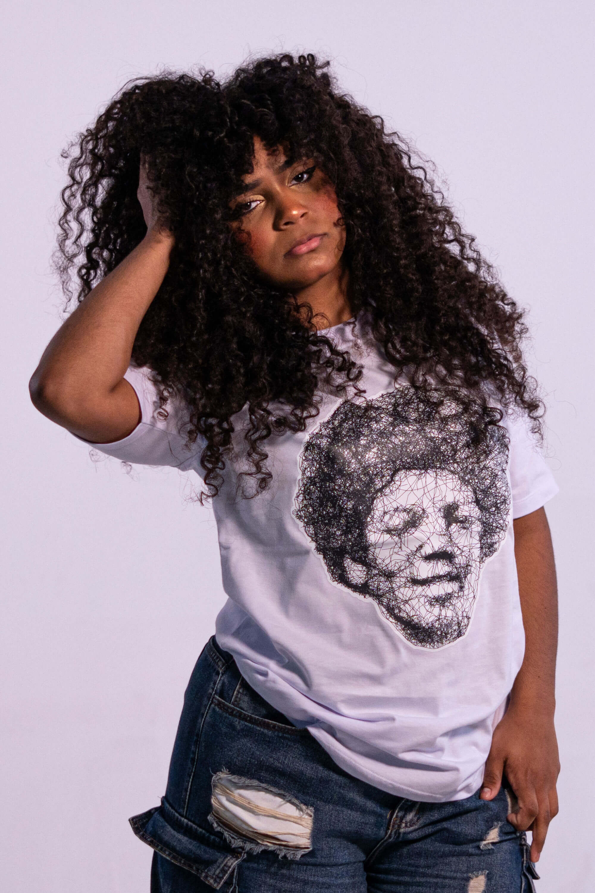 CAMISETA PREMIUM STREETWEAR - RETRO KID - BRANCA