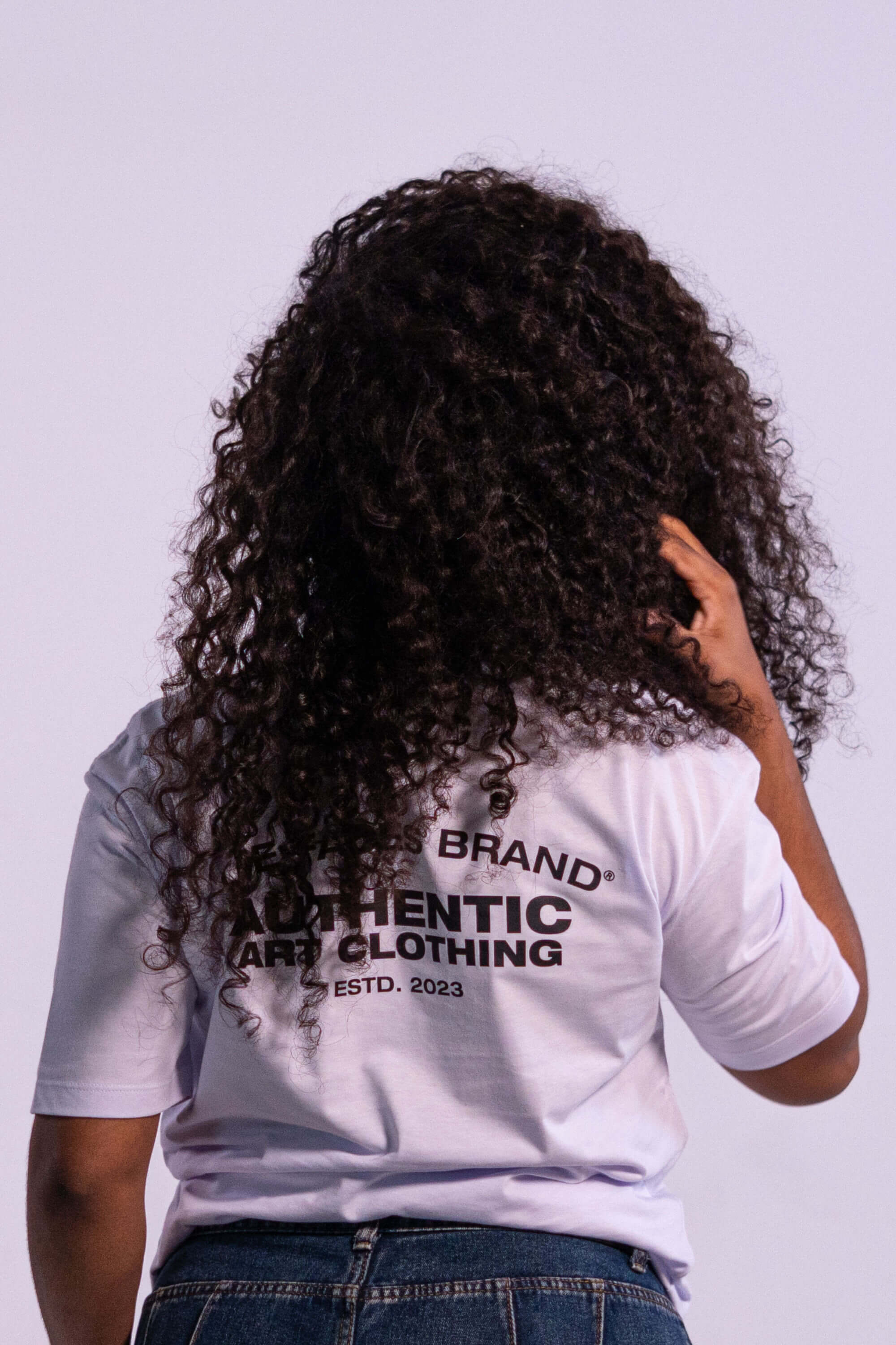 CAMISETA PREMIUM STREETWEAR - RETRO KID - BRANCA
