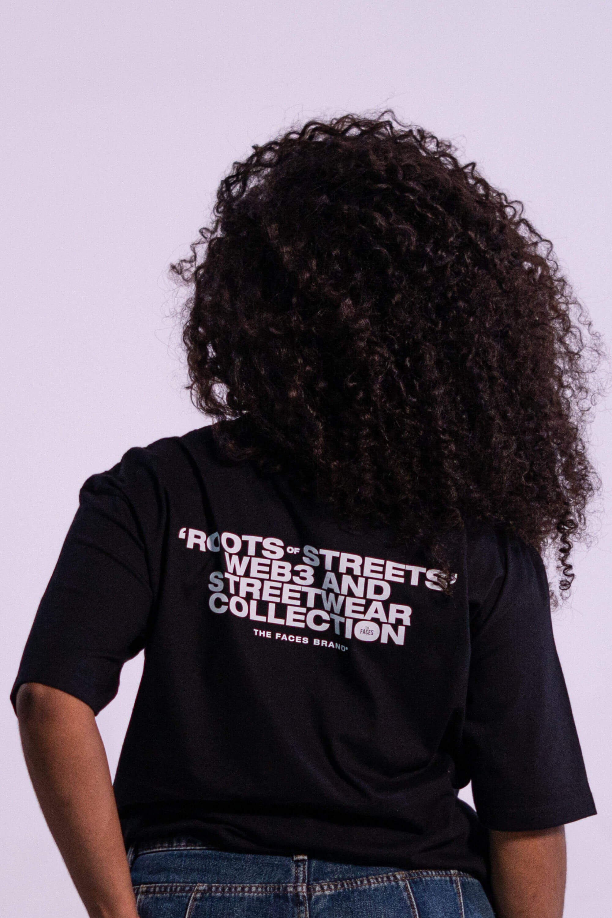 CAMISETA PREMIUM STREETWEAR - ROOTS OF STREETS - PRETA