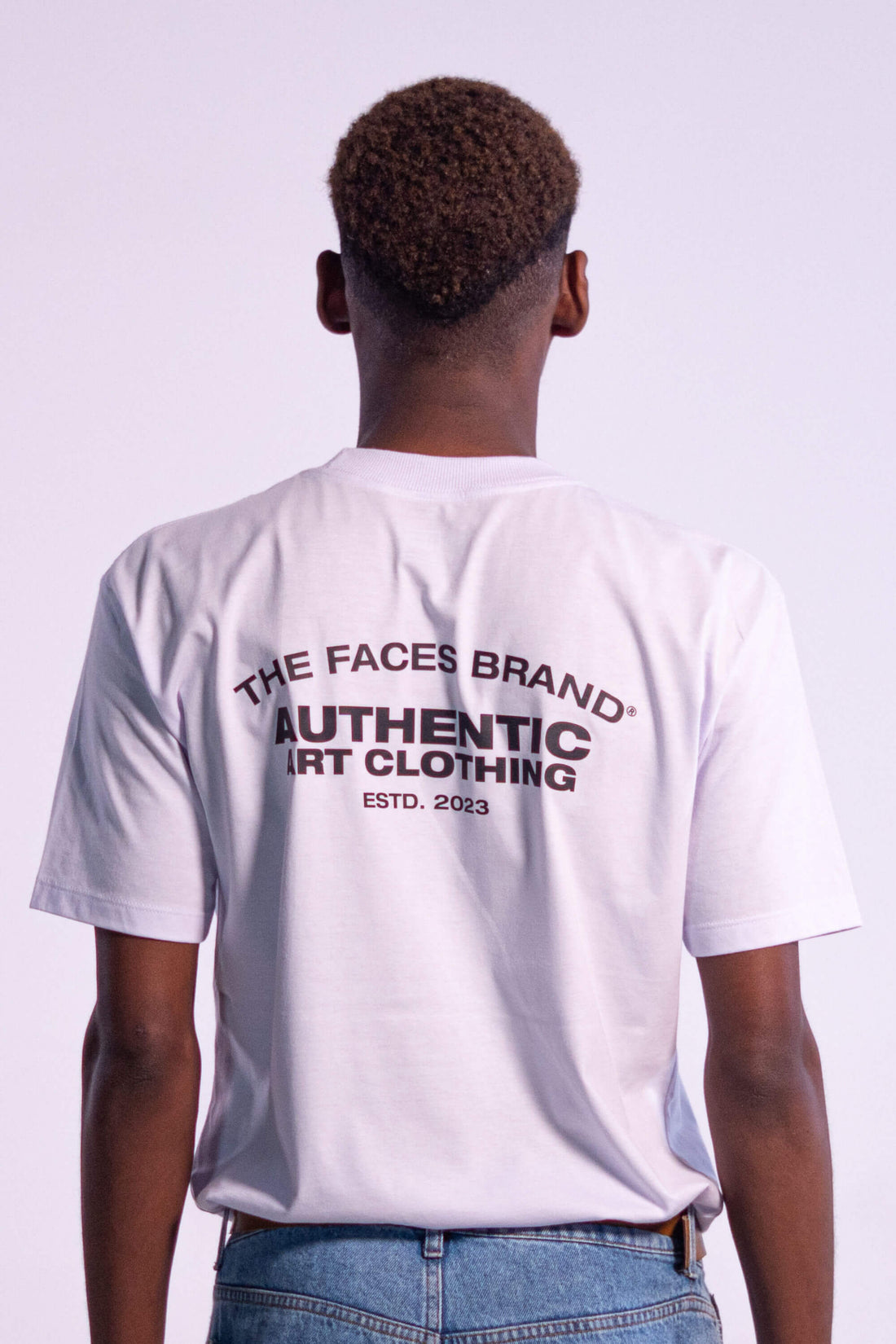 CAMISETA PREMIUM STREETWEAR - VISIONARY - BRANCA